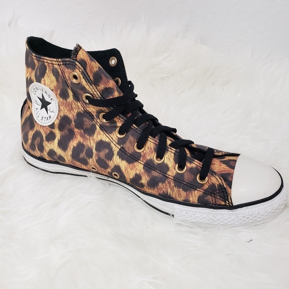 leopard converse mens